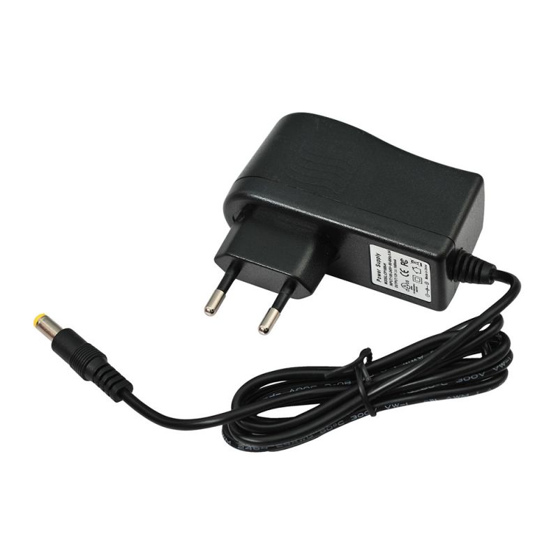 CCTVDirect CTD-614 Power supply: 220VAC in / 12VDC (1A) output